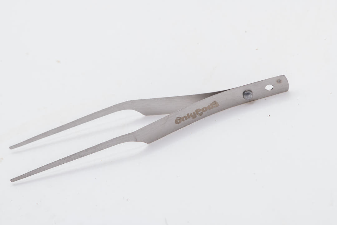 thin invert tweezers
